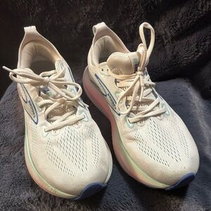 Brooks Glycerin 22 Women's 8.5